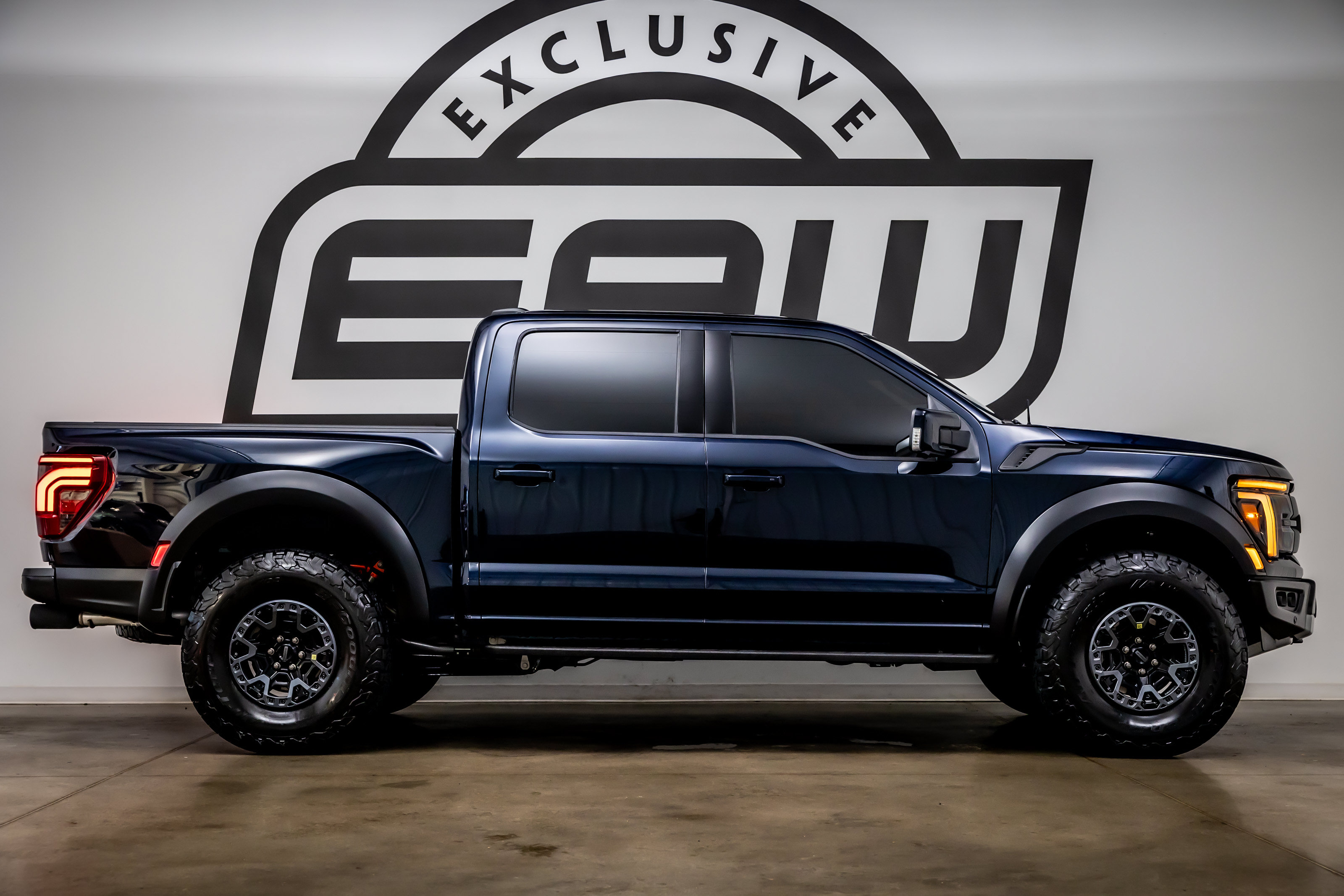 Used 2026 Ford F150 Raptor AWD/4WD image 9