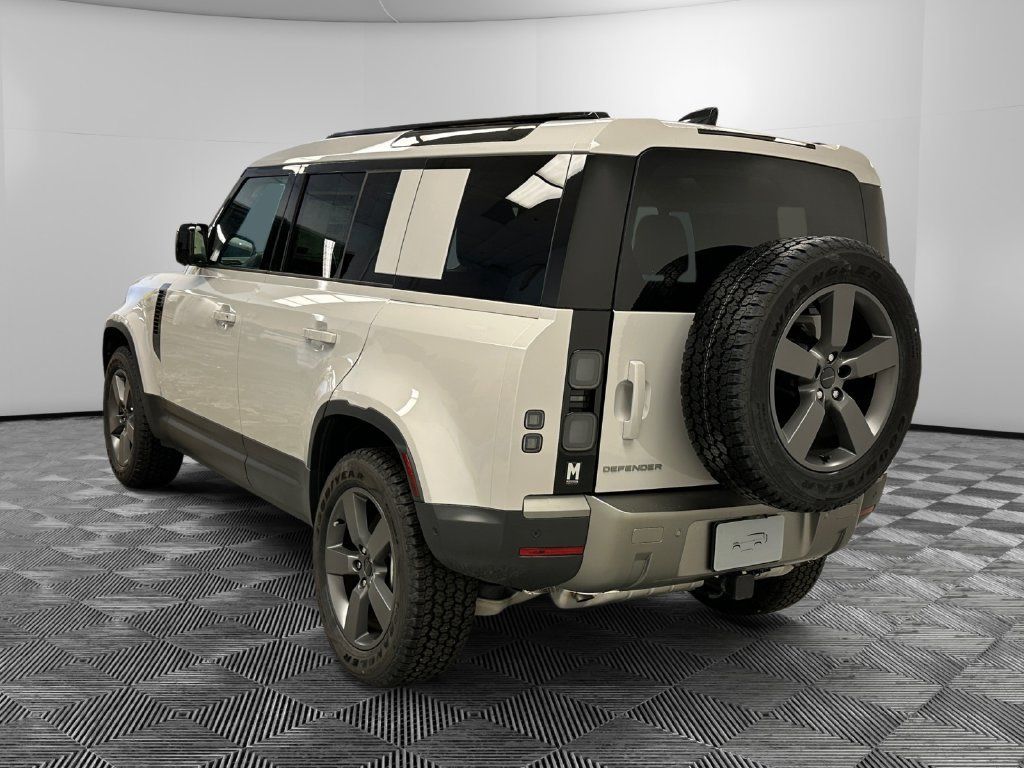 New 2026 Land Rover Defender 110 S AWD/4WD image 3