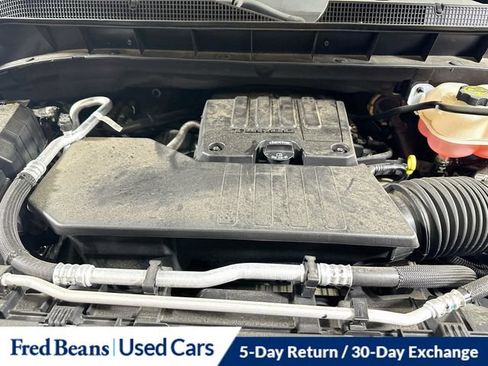Used 2023 Chevrolet Silverado 1500 LT AWD/4WD image 36