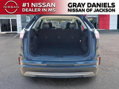 Used 2021 Ford Edge SEL FWD image 8