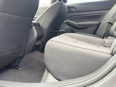 Used 2024 Nissan Altima 2.5 SV image 27