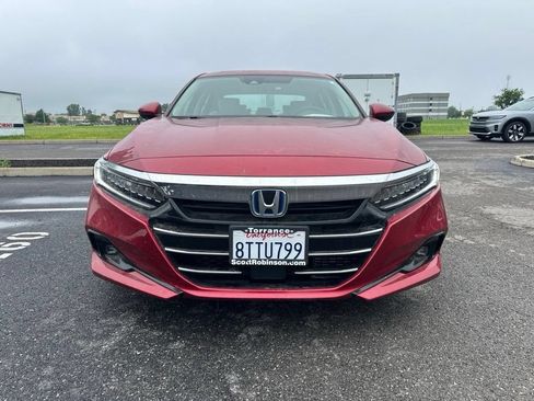 Used 2021 Honda Accord EX image 2