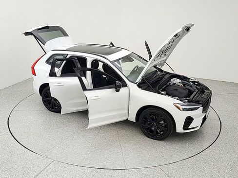 New 2026 Volvo XC60 T8 Ultra w/ Climate Package AWD/4WD image 38