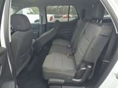 Used 2018 Chevrolet Traverse LS image 19