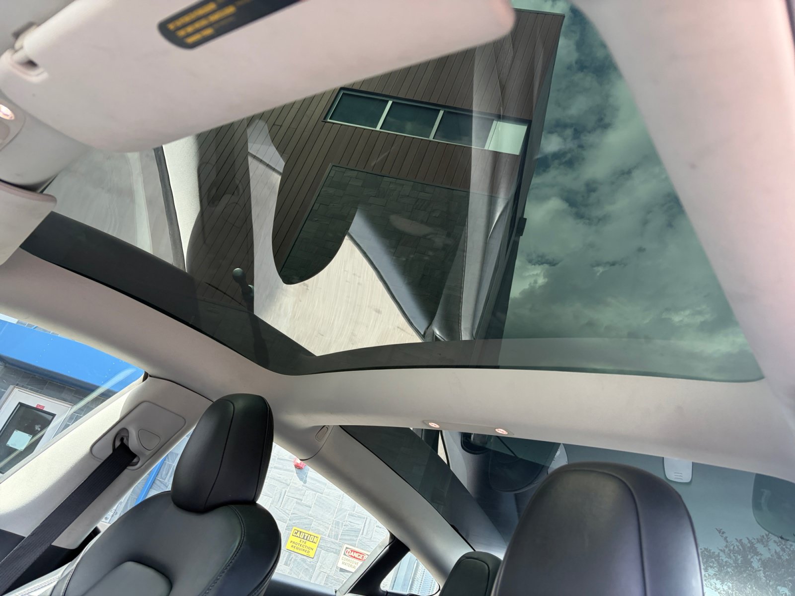 Used 2022 Tesla Model 3 Standard Range RWD image 28