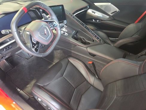 Used 2020 Chevrolet Corvette Stingray Premium Cpe w/ 3LT Preferred Equipment Group image 17