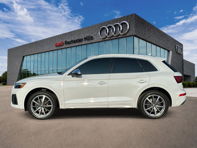 Used 2023 Audi SQ5 Premium Plus w/ Premium Plus Package AWD/4WD image 2