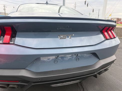 Used 2024 Ford Mustang GT Premium image 7