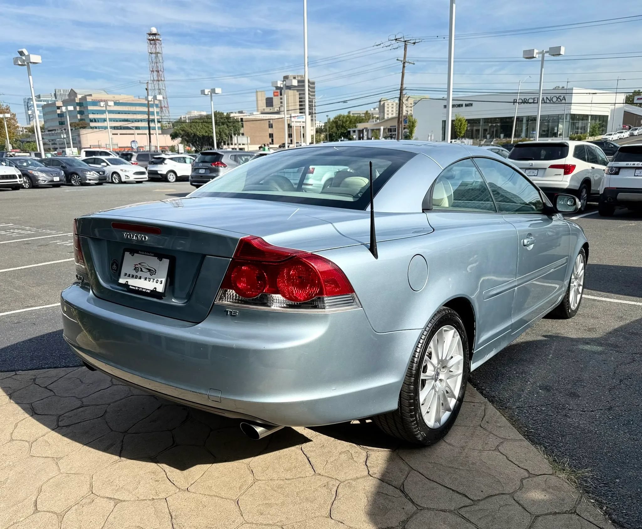 Used 2008 Volvo C70 T5 FWD image 13