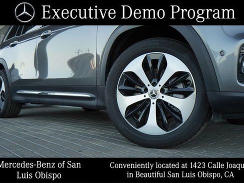 Used 2026 Mercedes-Benz GLB 250 image 11