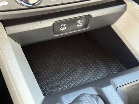 Certified 2025 Honda Accord SE image 21