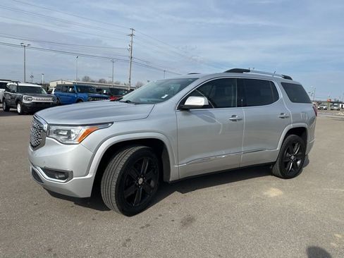 Used 2017 GMC Acadia Denali w/ Technology Package image 29