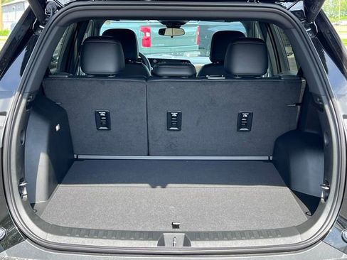 New 2026 Chevrolet Equinox ACTIV w/ Convenience Package III AWD/4WD image 33