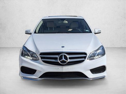 Used 2016 Mercedes-Benz E 350 Sedan image 2