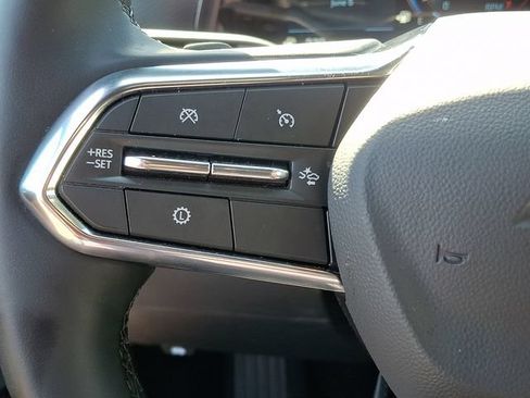 Used 2026 Chevrolet Equinox LT FWD image 17