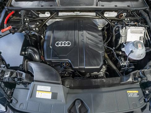 Used 2023 Audi Q5 2.0T Premium Plus w/ Premium Plus Package AWD/4WD image 19
