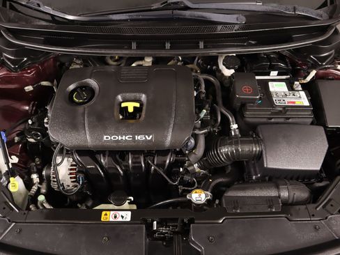 Used 2017 Kia Forte LX image 17