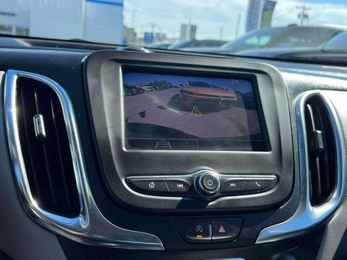 Used 2023 Chevrolet Equinox LS w/ Driver Confidence II Package FWD image 27