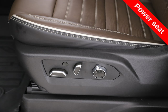 Used 2025 GMC Yukon Denali Ultimate w/ LPO, Floor Liner Package AWD/4WD image 20
