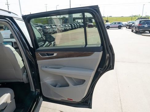 New 2026 Volkswagen Atlas SE FWD image 15