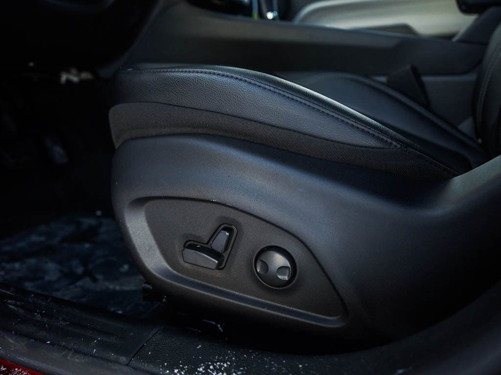 Used 2026 Jeep Compass Limited AWD/4WD image 21