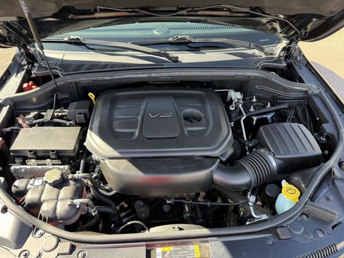 Used 2021 Jeep Grand Cherokee Limited w/ Luxury Group II image 37