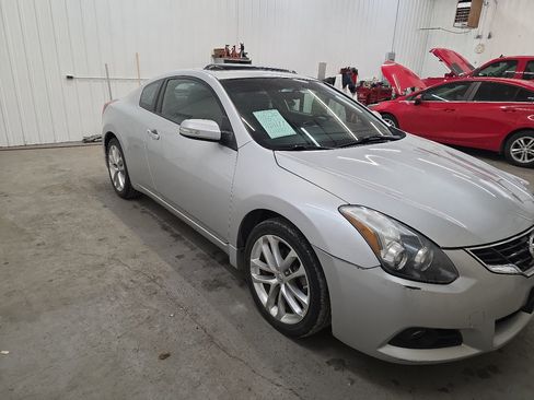 Used 2012 Nissan Altima 3.5 SR image 21