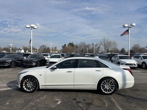 Used 2018 Cadillac CT6 3.6 AWD image 8