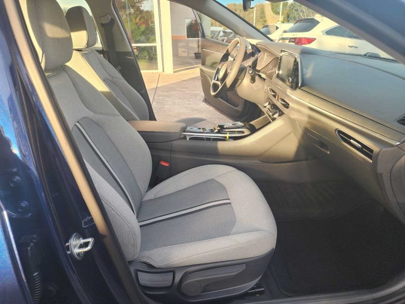 Used 2021 Hyundai Sonata SEL FWD image 21