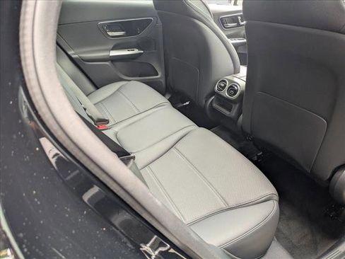 Certified 2026 Mercedes-Benz GLC 300 4MATIC image 18