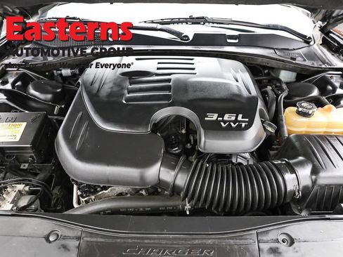 Used 2019 Dodge Charger GT image 7