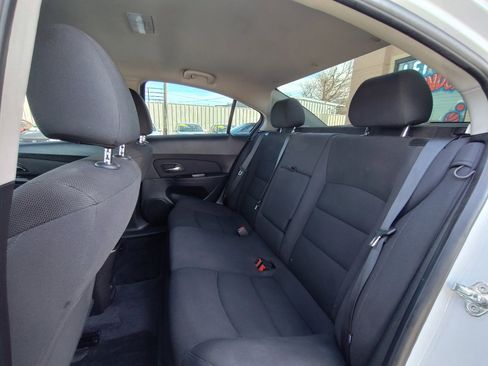 Used 2012 Chevrolet Cruze Eco image 25