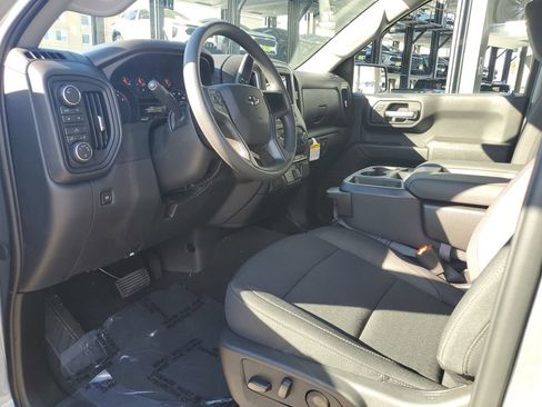 New 2026 Chevrolet Silverado 1500 Custom Trail Boss w/ LPO, Dark Essentials Package AWD/4WD image 18