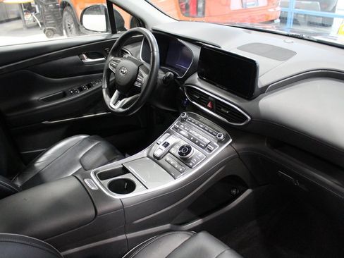 Used 2022 Hyundai Santa Fe Limited image 17