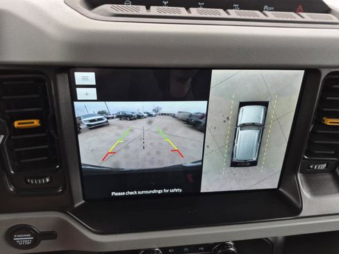 Used 2021 Ford Bronco Badlands image 25