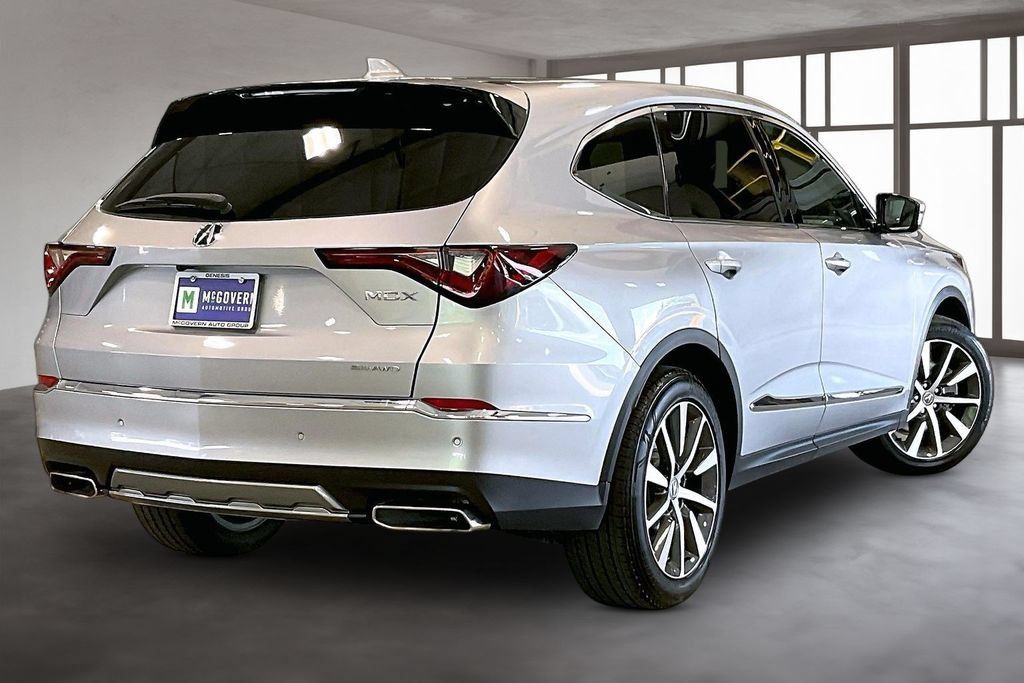 Used 2025 Acura MDX w/ Technology Package AWD/4WD image 7