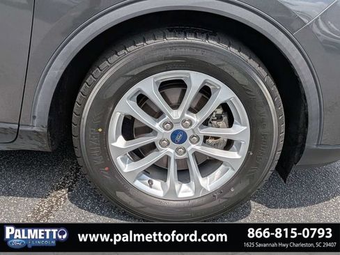 Used 2020 Ford Escape SE FWD image 10
