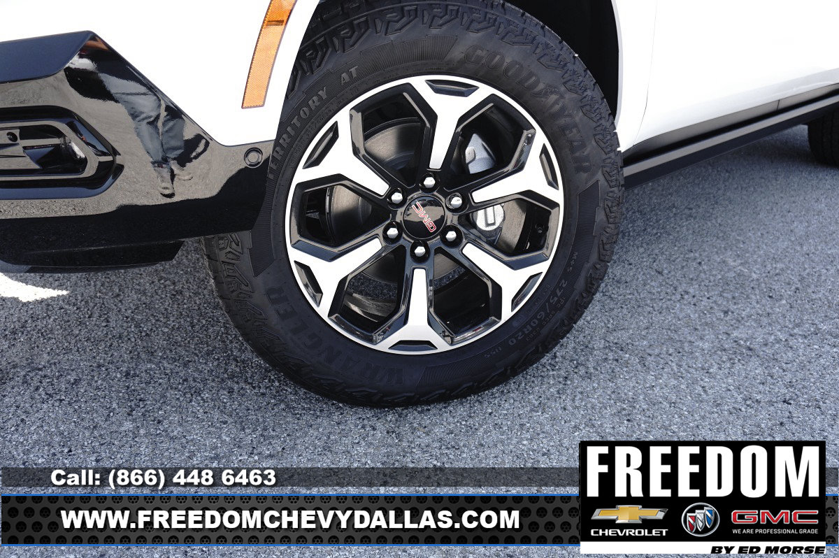 New 2027 GMC Yukon AT4 w/ AT4 Premium Plus Package AWD/4WD image 10