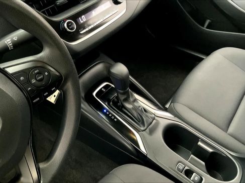 Used 2023 Toyota Corolla LE FWD image 16