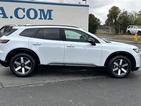 New 2026 Honda Prologue Touring image 3