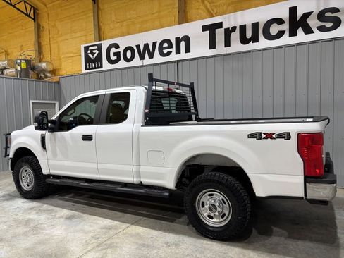 Used 2020 Ford F250 XL w/ Power Equipment Group image 5