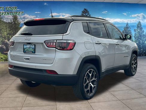 New 2026 Jeep Compass Limited image 5