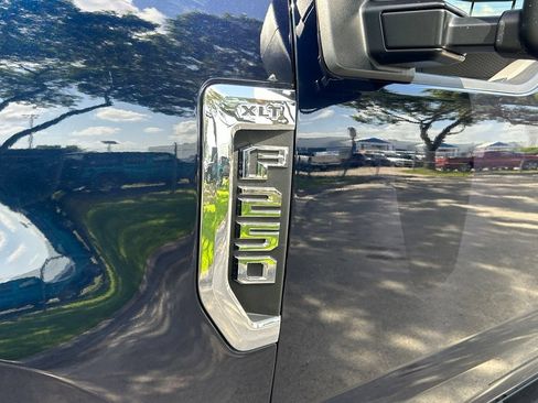 Used 2022 Ford F250 XLT w/ XLT Value Package AWD/4WD image 31