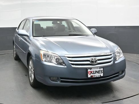Used 2007 Toyota Avalon Touring FWD image 5