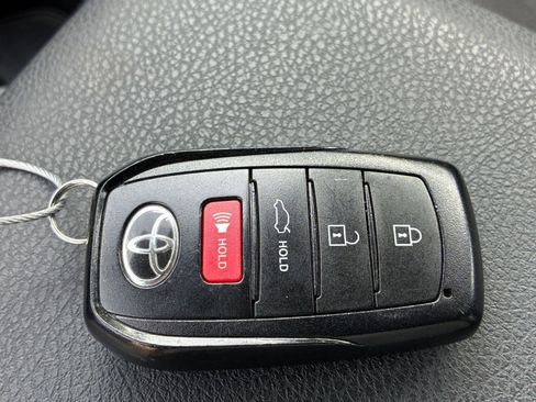 Used 2025 Toyota Camry LE image 22