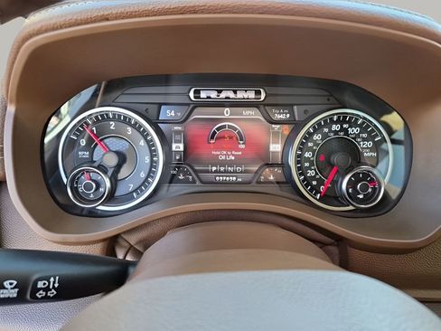 Used 2021 RAM 1500 Laramie image 37