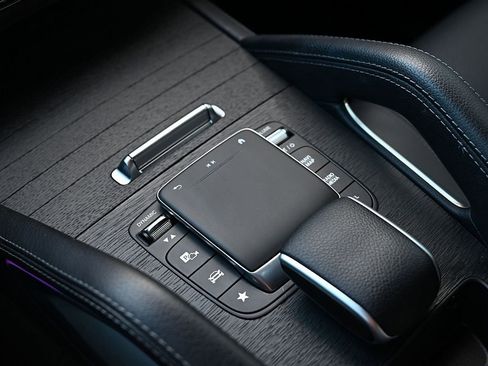 Certified 2023 Mercedes-Benz GLE 450 4MATIC image 23