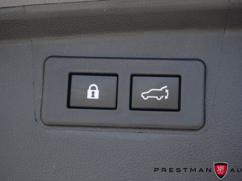 Used 2025 Subaru Outback Premium w/ Popular Package #1A AWD/4WD image 43