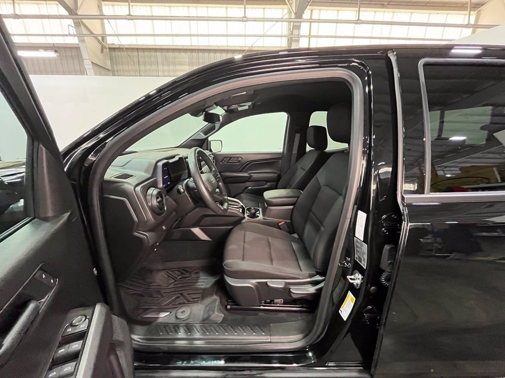 Certified 2025 Chevrolet Colorado Trail Boss AWD/4WD image 15