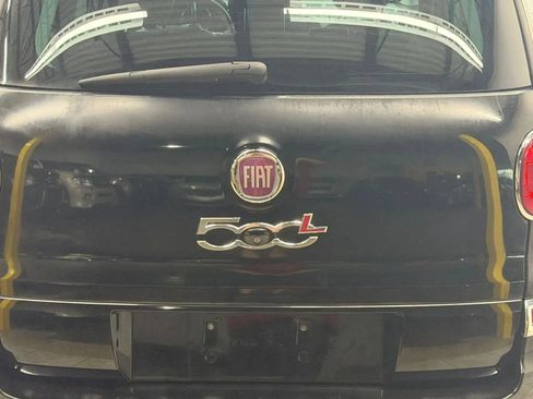 Used 2018 FIAT 500L Lounge FWD image 11